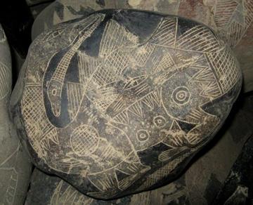 《转法轮》中提及的史前文明案例：刻石