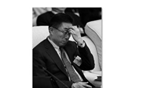 上海第一中院前院长潘福仁被判刑9年半
