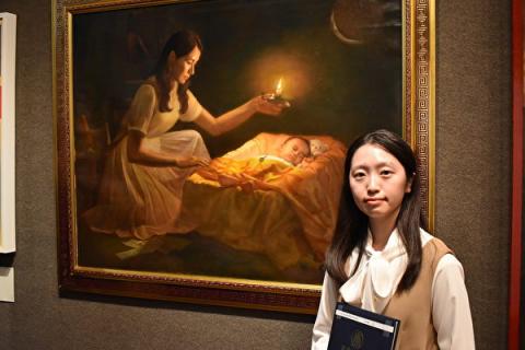 将母爱升华为慈悲 油画《别离》获优秀奖
