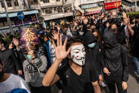 香港反送中抗争运动激起台湾民众反共浪潮，蔡英文获民众支持。（Anthony Kwan/Getty Images）