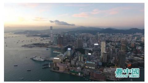 香港以自由、法治、人权的普世价值为基石，创造了繁华的国际都市面貌。（摄影：庞大伟/看中国）