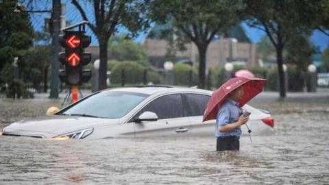 河南暴雨成灾 官媒只报救援不报灾情